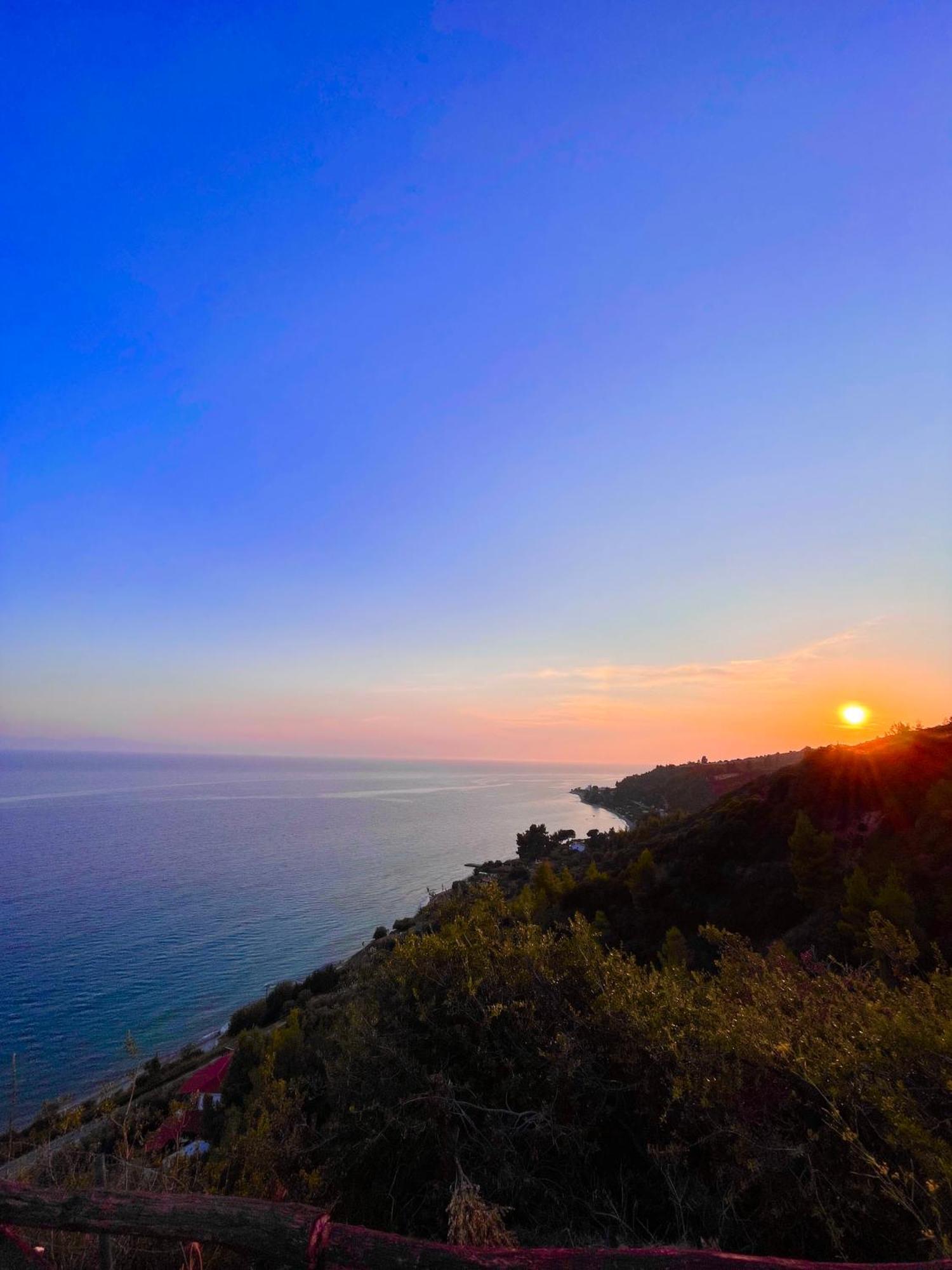 Koumaros Villas Ajía Paraszkeví Kültér fotó