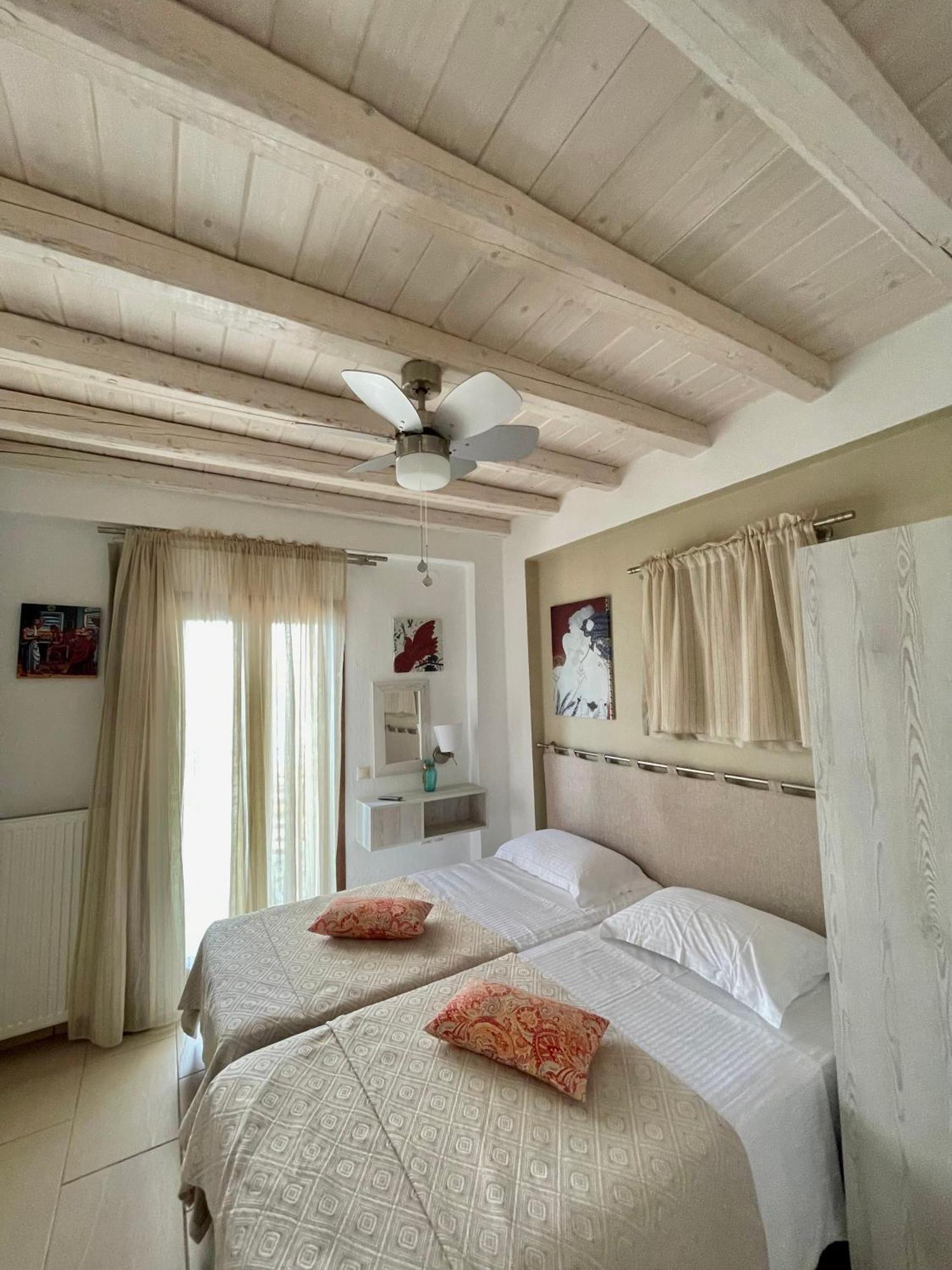 Koumaros Villas Ajía Paraszkeví Kültér fotó