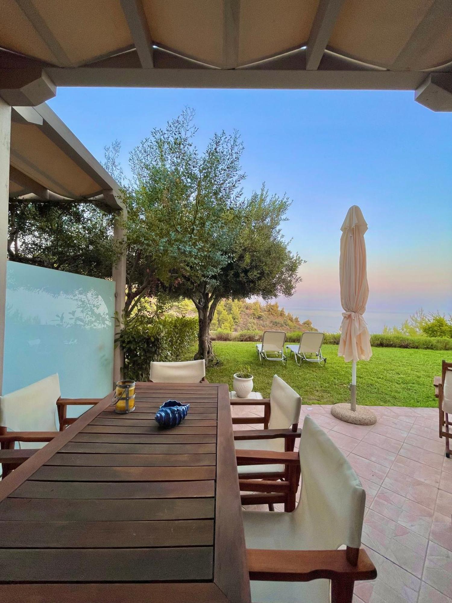 Koumaros Villas Ajía Paraszkeví Kültér fotó