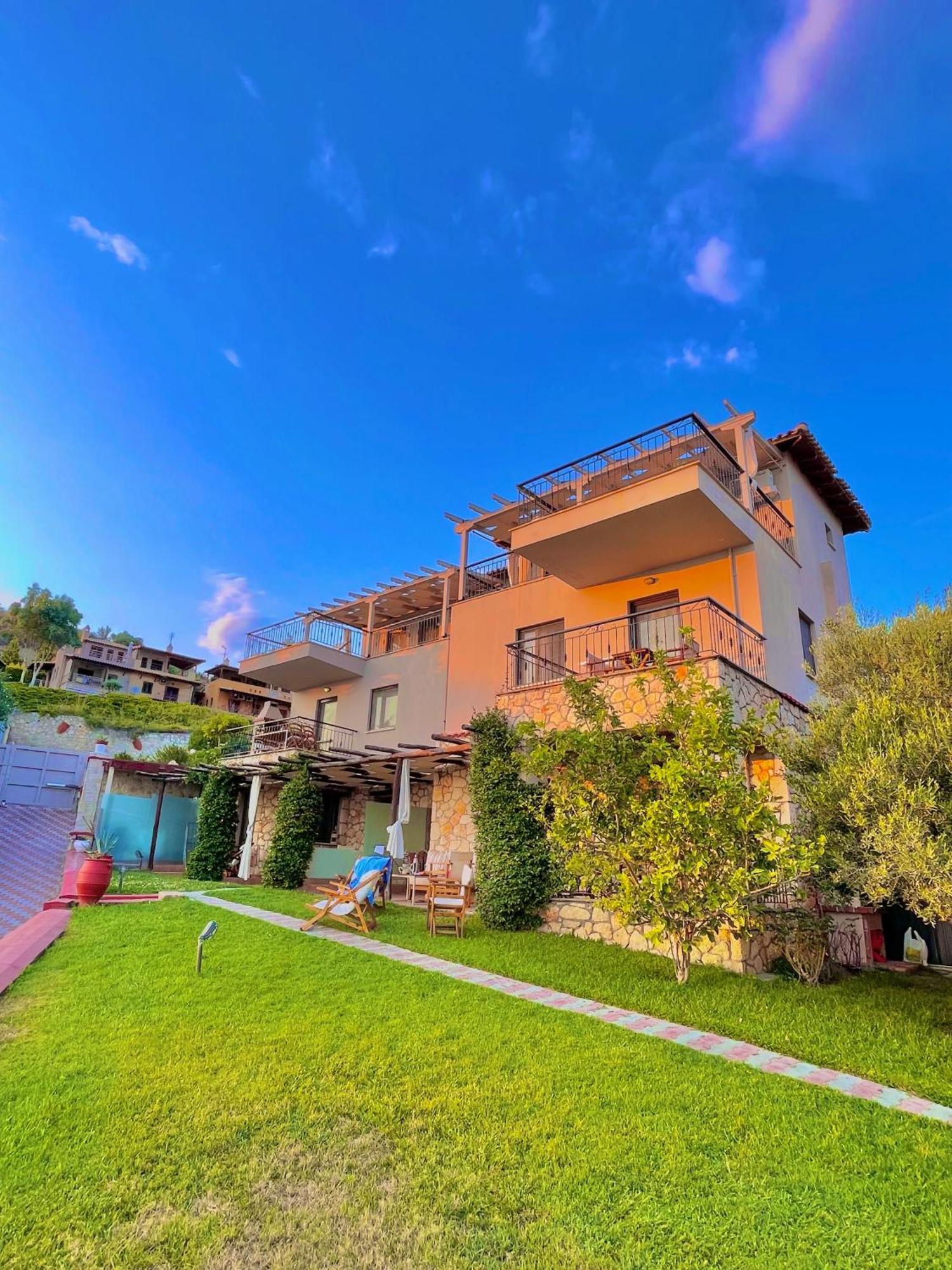 Koumaros Villas Ajía Paraszkeví Kültér fotó