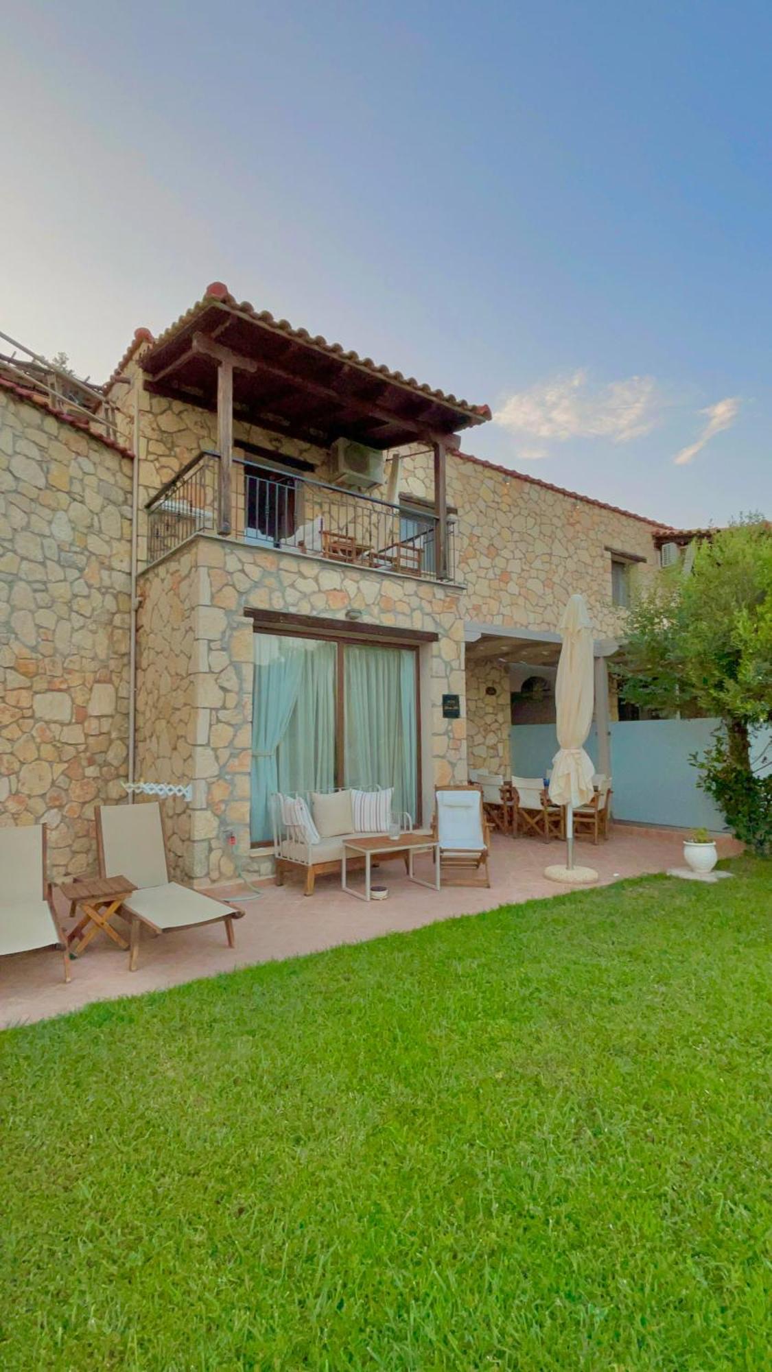 Koumaros Villas Ajía Paraszkeví Kültér fotó
