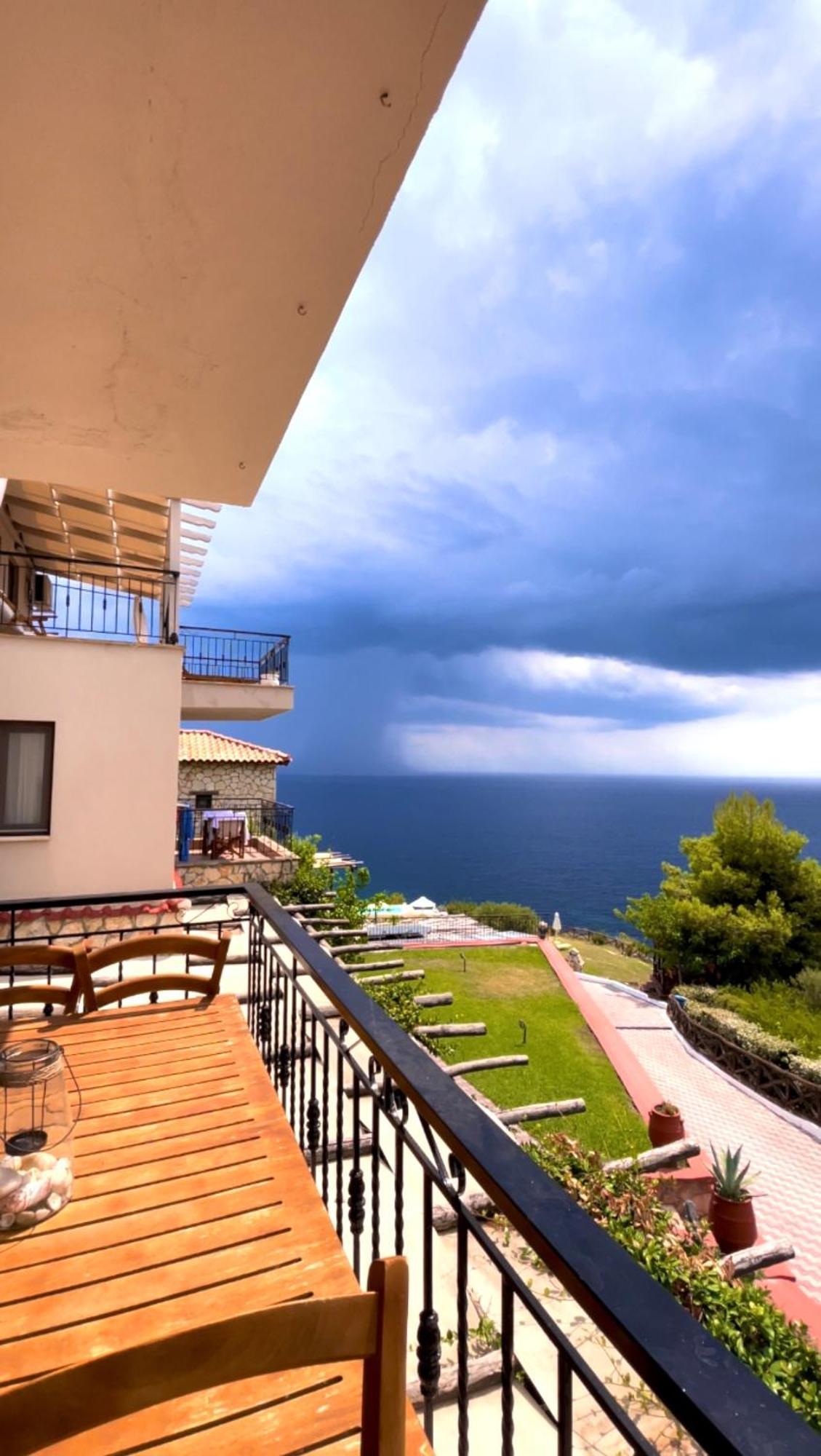 Koumaros Villas Ajía Paraszkeví Kültér fotó